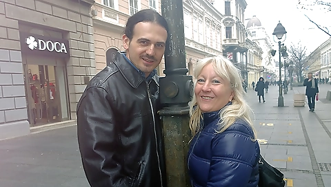 Horny Housewife Getting A Good Hard Anal Fuck - MatureNL