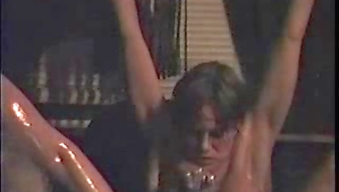 Amber - Boddy whipping